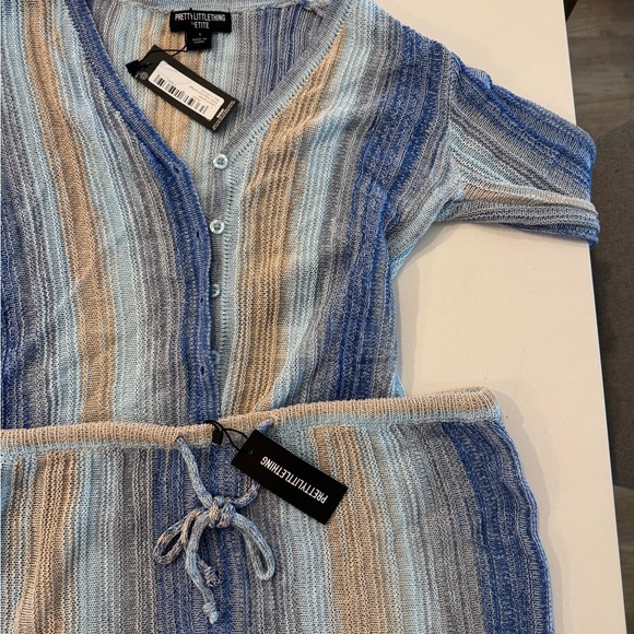 PrettyLittleThing Blue and Tan Striped Skirt Set - Picture 4 of 4